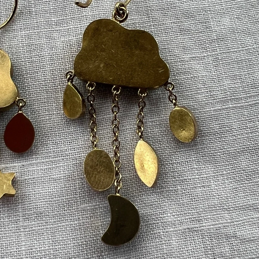 Grainne Morton Cloud & Rain Chain Drop Earrings - Picture 8 of 8